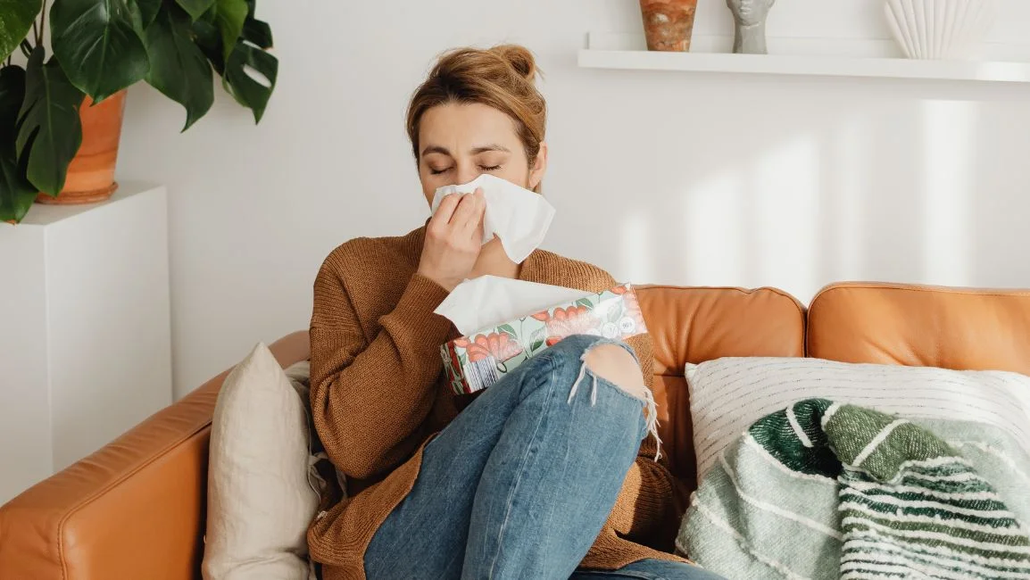 Таблица сравнения признаков аллергии и простуды